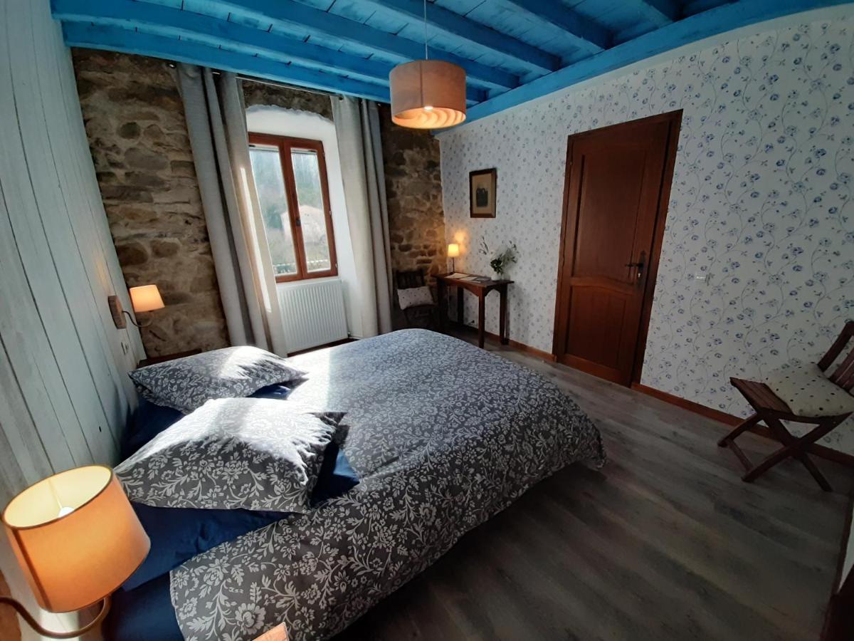 Le Sareymond Menée Exterior foto