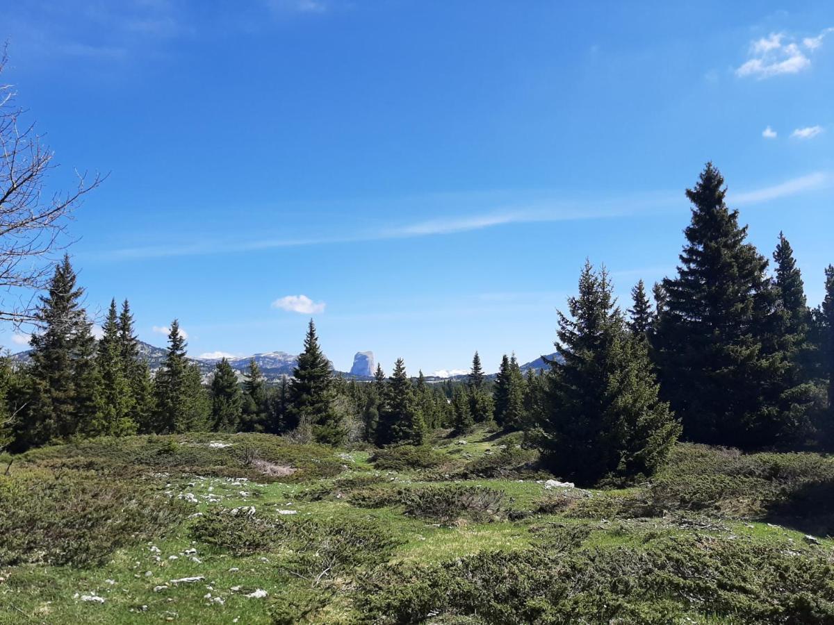 Le Sareymond Menée Exterior foto