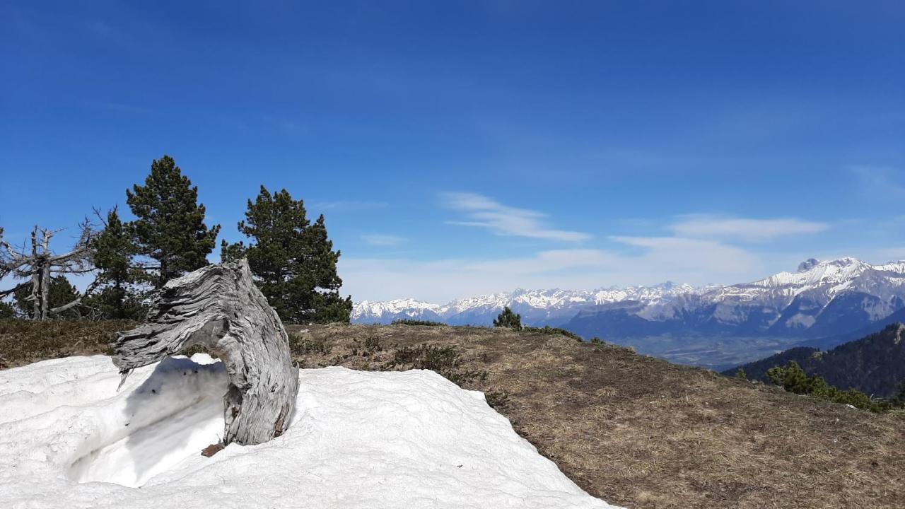 Le Sareymond Menée Exterior foto