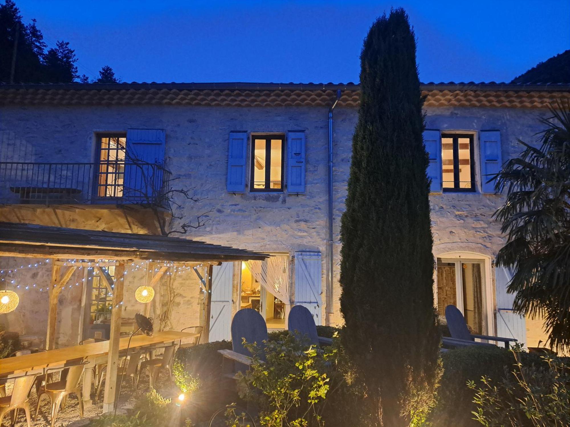 Le Sareymond Menée Exterior foto